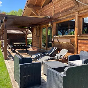  Chalet Cosy Avec Terrasse Plein Sud, 2 Chambres, Au Coeur De La Haute-savoie